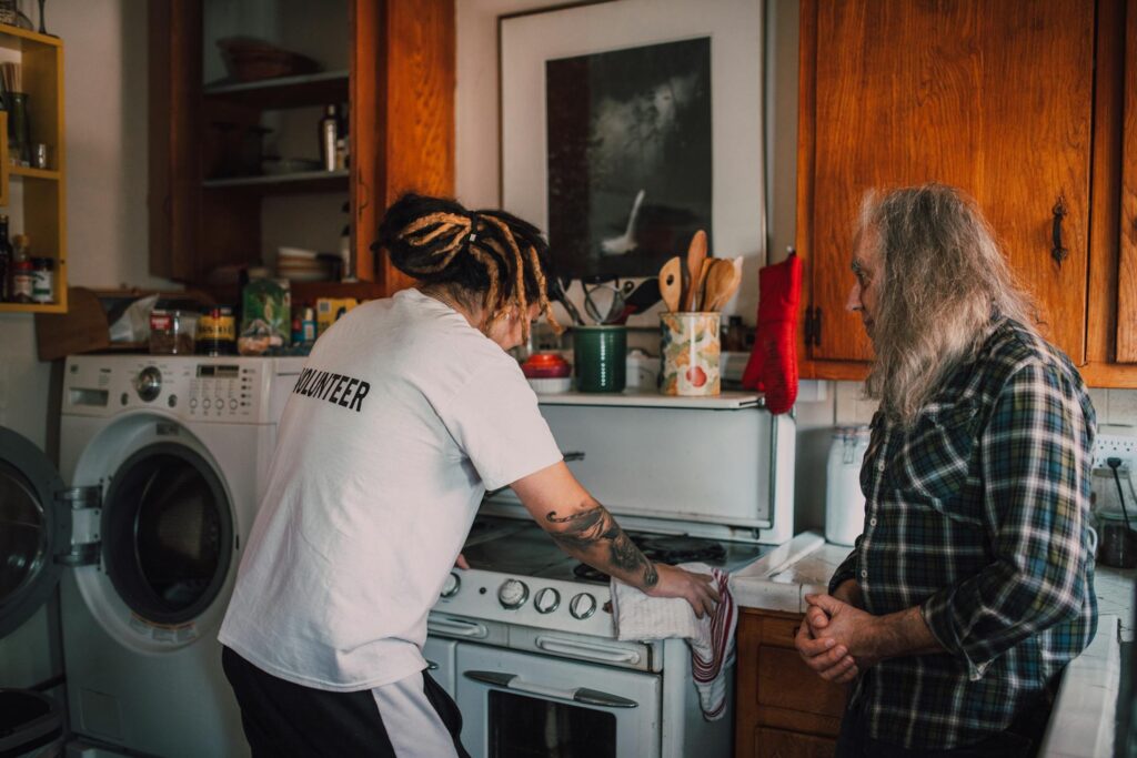 Як легко прибрати застарілий жир на плиті: потужний дует двох інгредієнтів Зображення до статті від RDNE Stock project