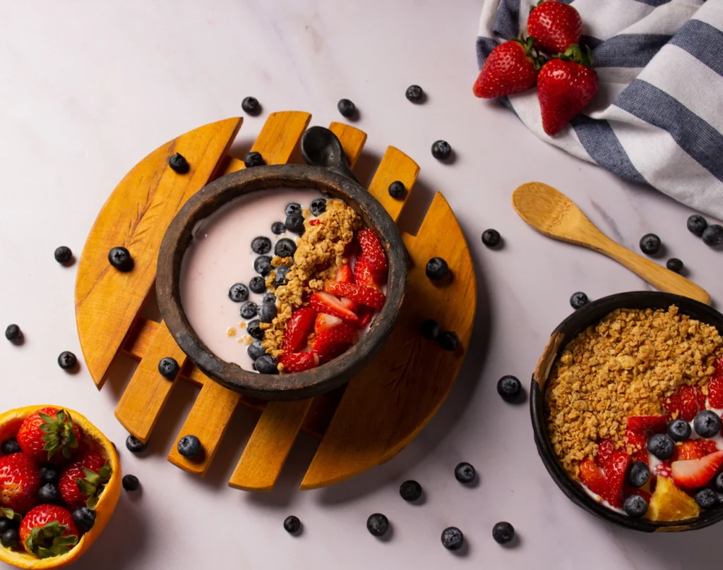 Небезпечне поєднання: чому не всі фрукти сумісні з йогуртом Зображення до статті від cindy fernandez